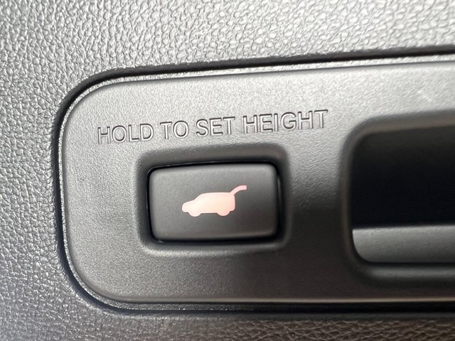 2025 Acura MDX w/Technology Package