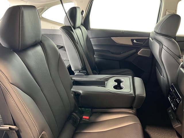 2025 Acura MDX w/Technology Package