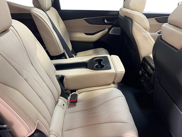 2025 Acura MDX w/Advance Package