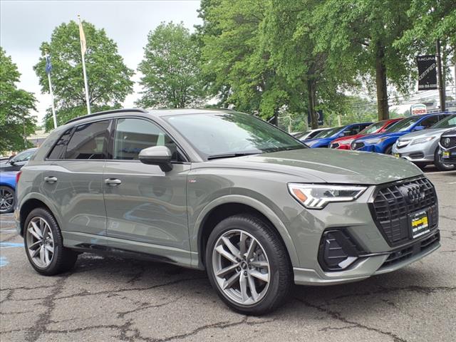 2024 Audi Q3 quattro S line Prem Plus 45 TFSI