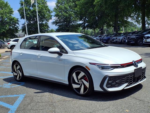 2025 Volkswagen Golf GTI S