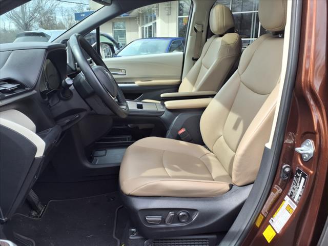 2021 Toyota Sienna XLE 7-Passenger
