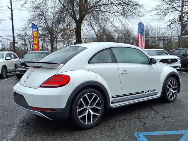 2016 Volkswagen Beetle 1.8T Dune