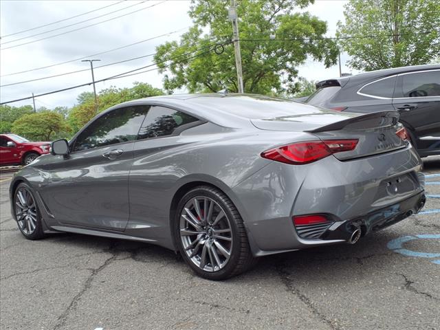 2017 INFINITI Q60 Red Sport 400