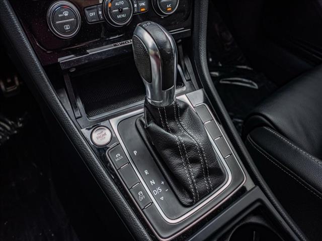 2017 Volkswagen Golf R 4Motion