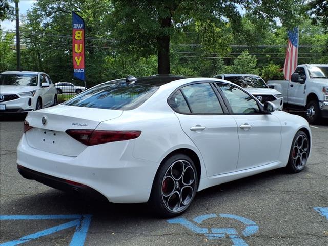 2022 Alfa Romeo Giulia Ti