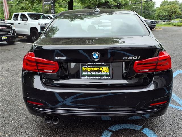 2017 BMW 3 Series 330i xDrive