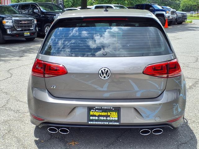 2017 Volkswagen Golf R 4Motion