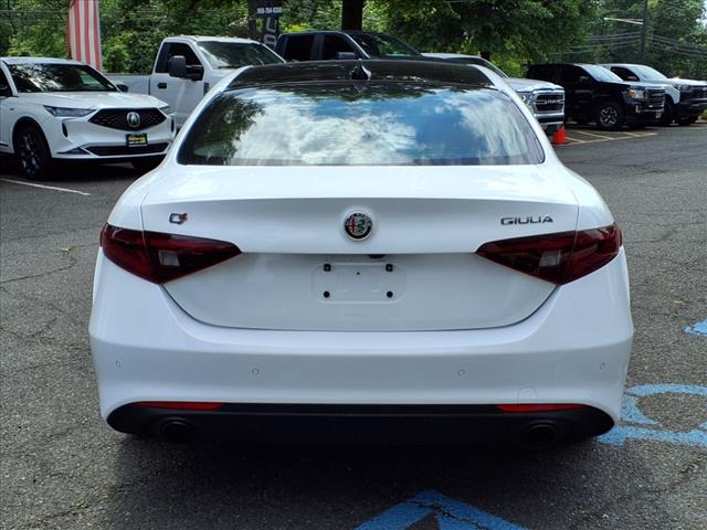 2022 Alfa Romeo Giulia Ti