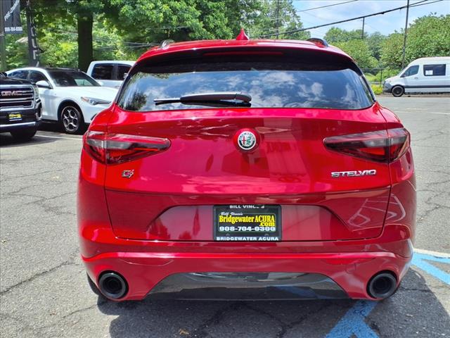 2022 Alfa Romeo Stelvio Sprint
