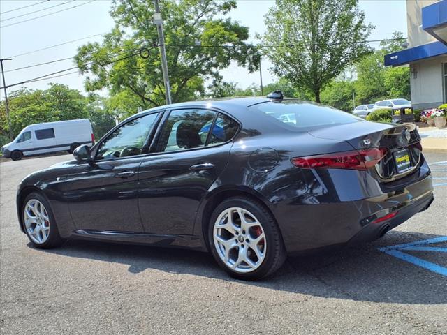 2022 Alfa Romeo Giulia Ti