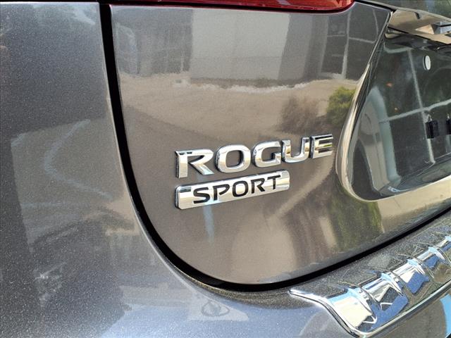 2020 Nissan Rogue Sport SL