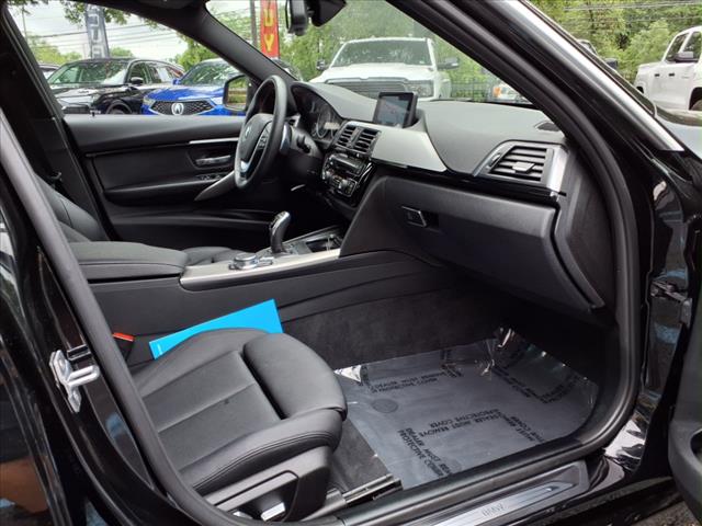 2017 BMW 3 Series 330i xDrive
