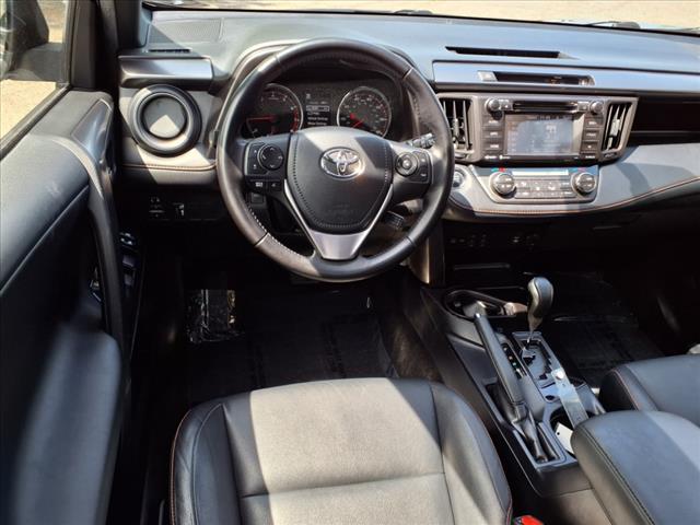 2016 Toyota RAV4 SE