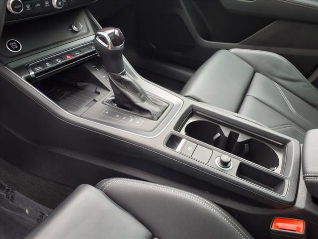 2024 Audi Q3 quattro S line Prem Plus 45 TFSI