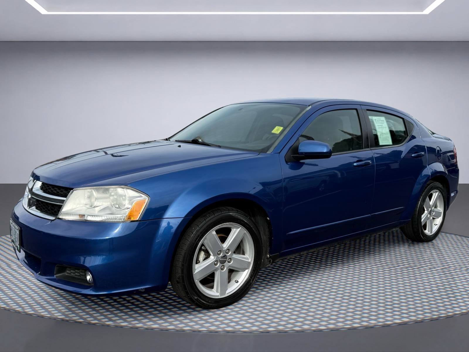 Blue Streak Pearl Coat 2013 Dodge Avenger Sedan Front-Wheel Drive 4-Speed Automatic