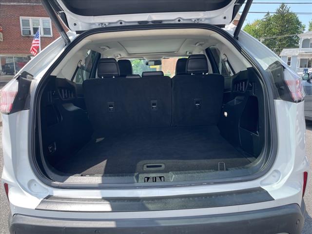 2022 Ford Edge SEL