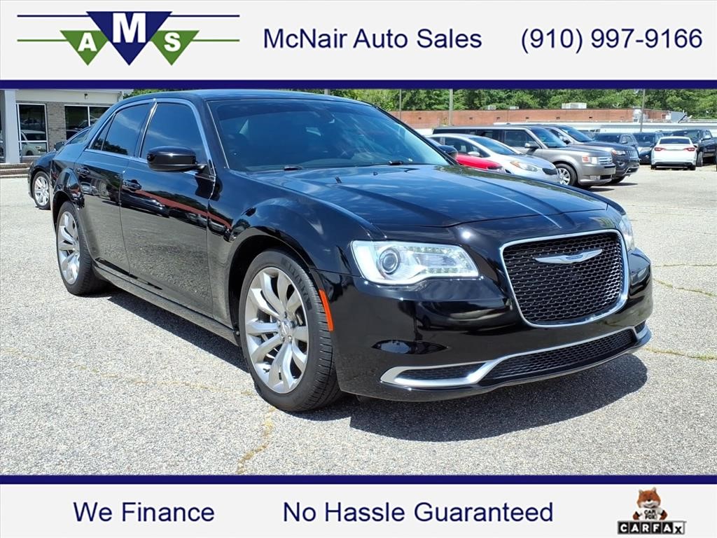 2019 Chrysler 300