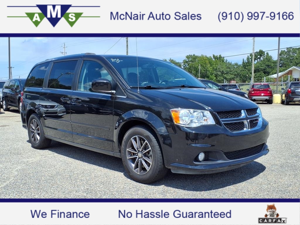 2017 Dodge Grand Caravan SXT - main photo