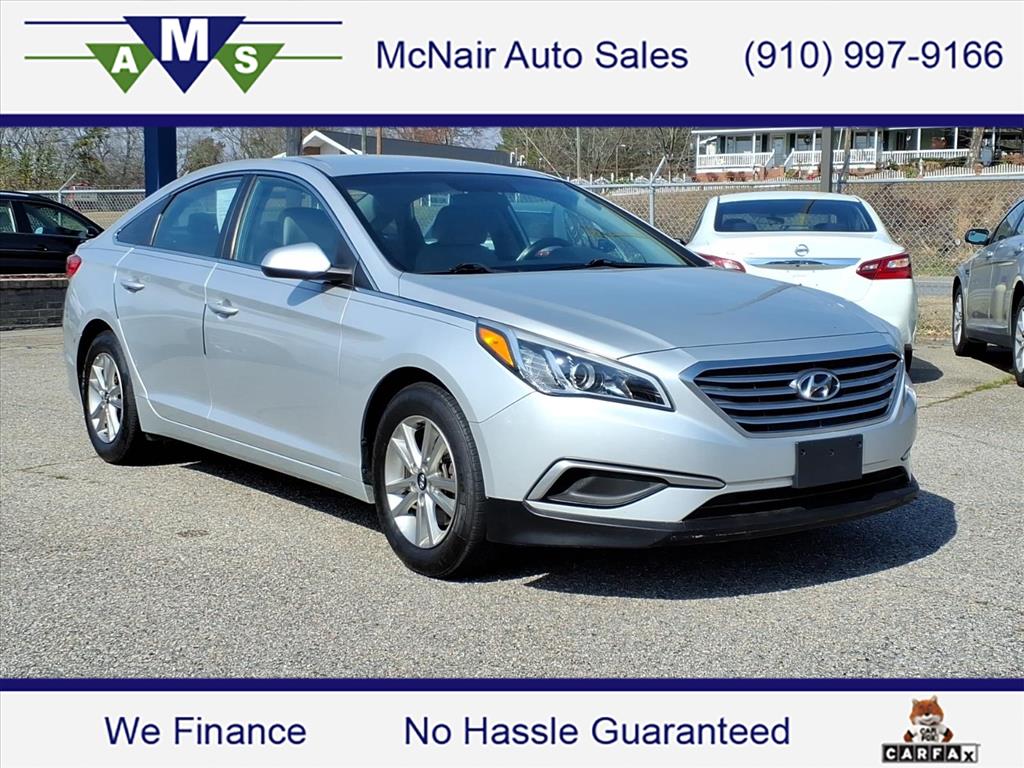 2017 Hyundai SONATA Base - main photo