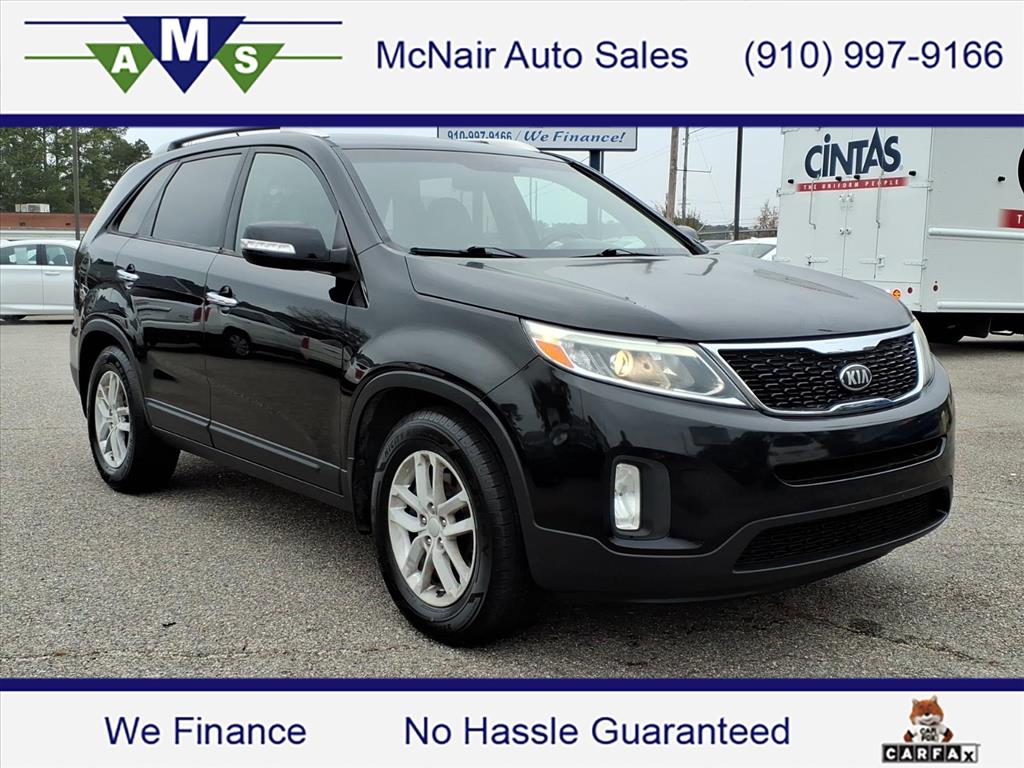 2014 Kia Sorento LX - main photo