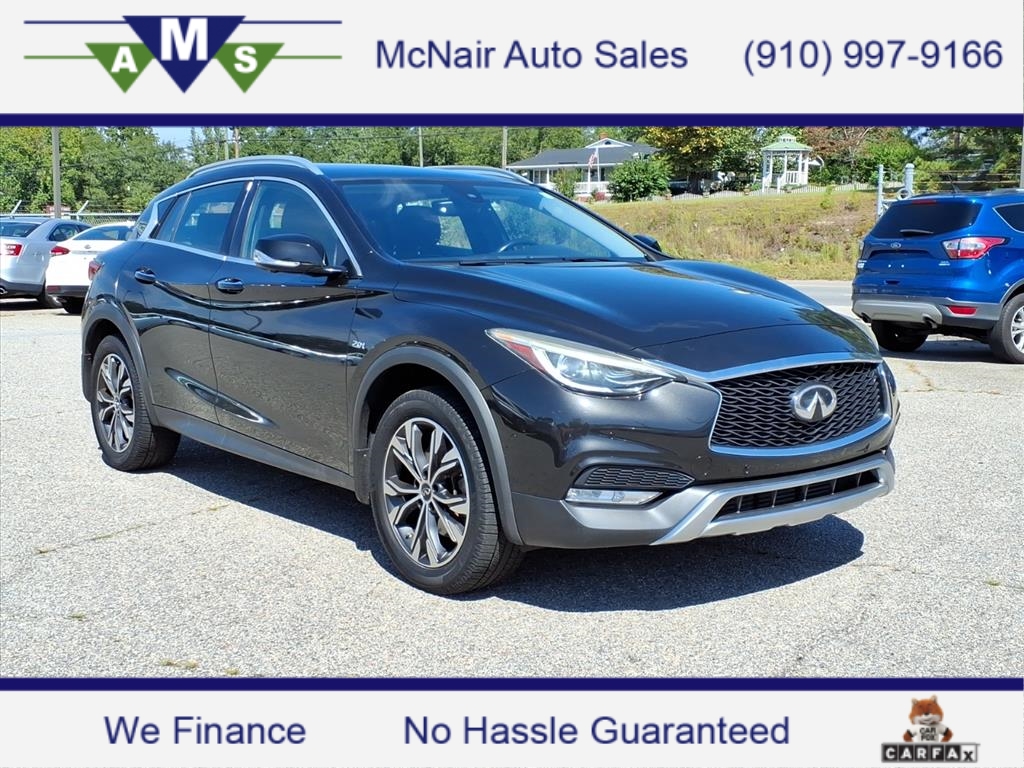 2019 INFINITI QX30 Essential - main photo