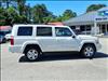 2010 Jeep Commander Sport - thumbnail 24