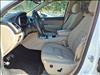 2014 Jeep Grand Cherokee Laredo - thumbnail 3