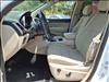 2016 Jeep Grand Cherokee Laredo - thumbnail 3