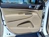 2014 Jeep Grand Cherokee Laredo - thumbnail 5
