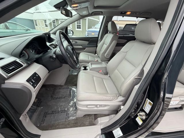 2017 Honda Odyssey EX-L:R2642