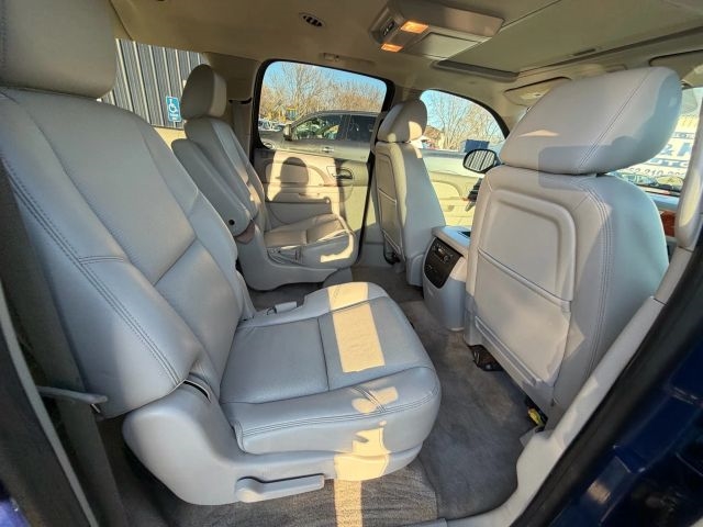 2012 Chevrolet Suburban LTZ:R2652