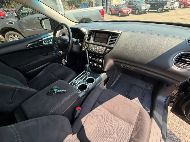 2014 Nissan Pathfinder S:R2679