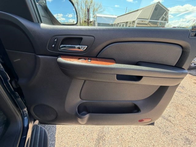 2008 GMC Yukon XL SLE 2500:R2670