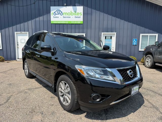 2014 Nissan Pathfinder S  R2679