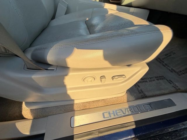 2012 Chevrolet Suburban LTZ:R2652