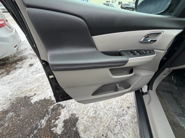 2017 Honda Odyssey EX-L:R2642