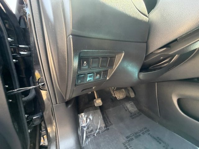 2014 Nissan Pathfinder S:R2679