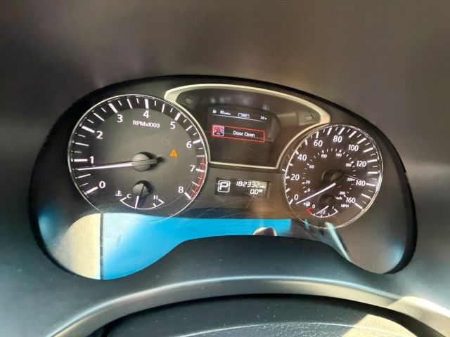 2014 Nissan Pathfinder S:R2679