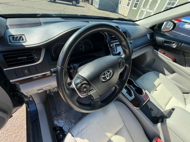 2014 Toyota Camry LE:R2663