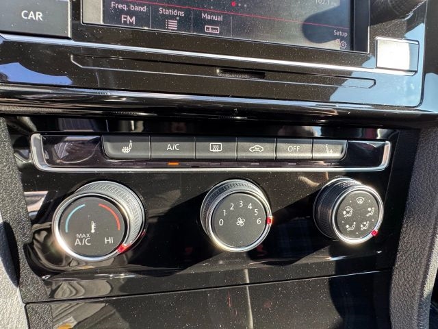 2018 Volkswagen Golf GTI S photo 26