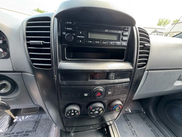 Photo of 2003 Kia Sorento LX Sport Utility 4D in St Bonifacious, MN - 29,  2003 Kia Sorento LX Sport Utility 4D:R2609