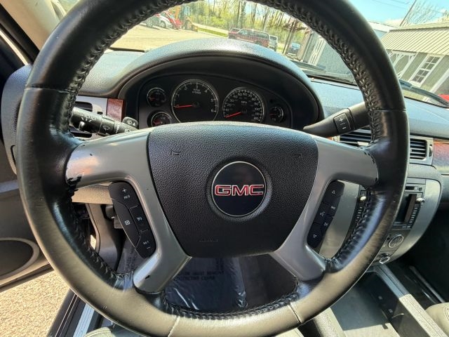 2008 GMC Yukon XL SLE 2500:R2670