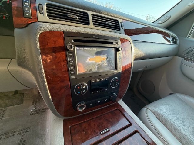 2012 Chevrolet Suburban LTZ:R2652