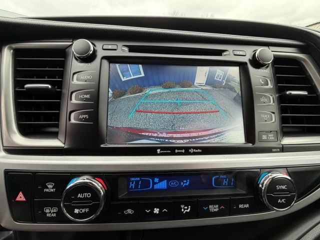 2017 Toyota Highlander SE:R2665