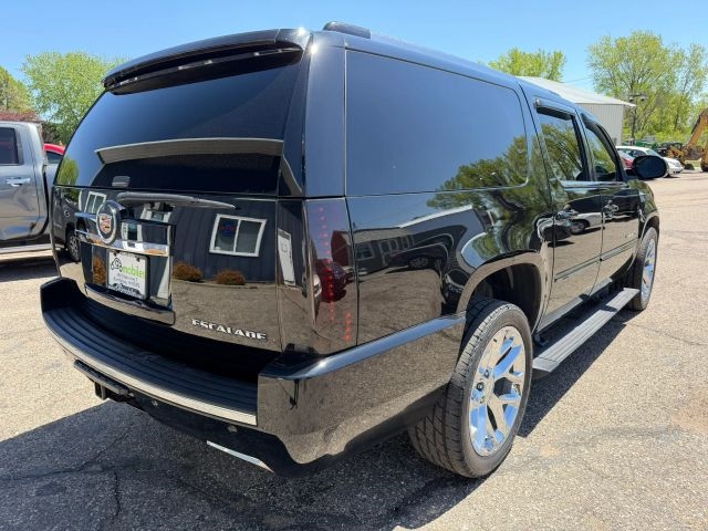 2013 Cadillac Escalade ESV Premium:R2674