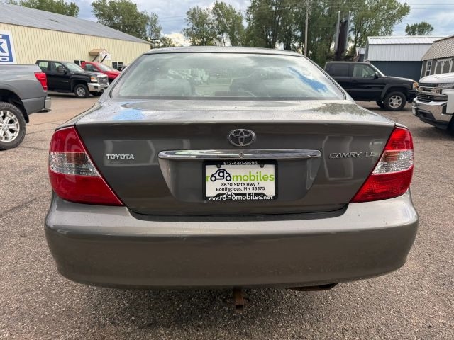 2003 Toyota Camry LE:R2671
