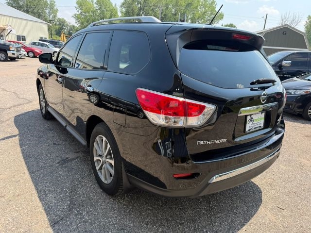 2014 Nissan Pathfinder S:R2679