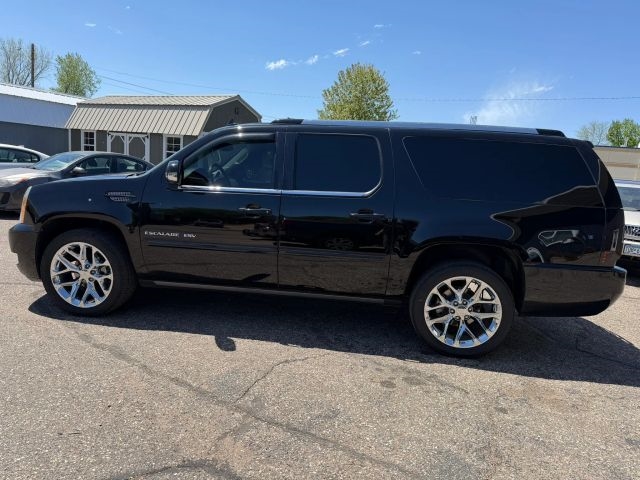 2013 Cadillac Escalade ESV Premium:R2674
