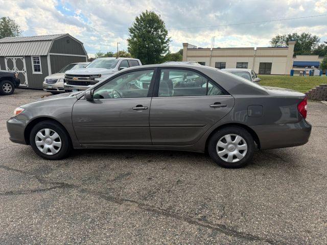 2003 Toyota Camry LE:R2671